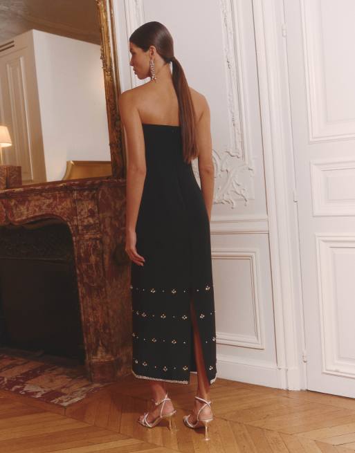 4th & Reckless – Strukturiertes, trägerloses Maxikleid in Schwarz mit verziertem Saum, 3 von 4
