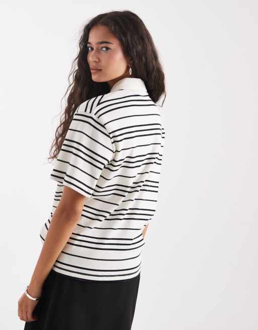 4th & Reckless - T-shirt stile rugby in cotone con logo ricamato color crema a righe, 4 di 4