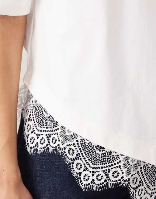 4th & Reckless - T-shirt van katoen met asymmetrische zoom en kanten rand in wit, 4 van 4