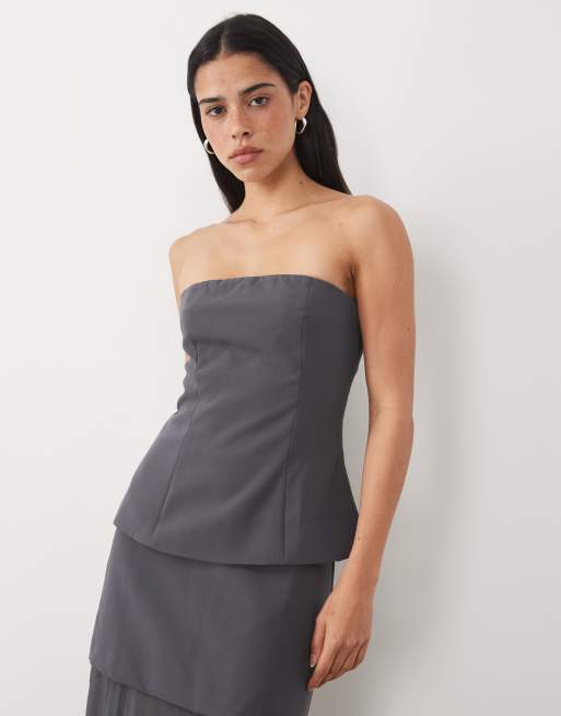 4th & Reckless tailored bandeau top and maxi skirt co-ord in grey, 2 of 3