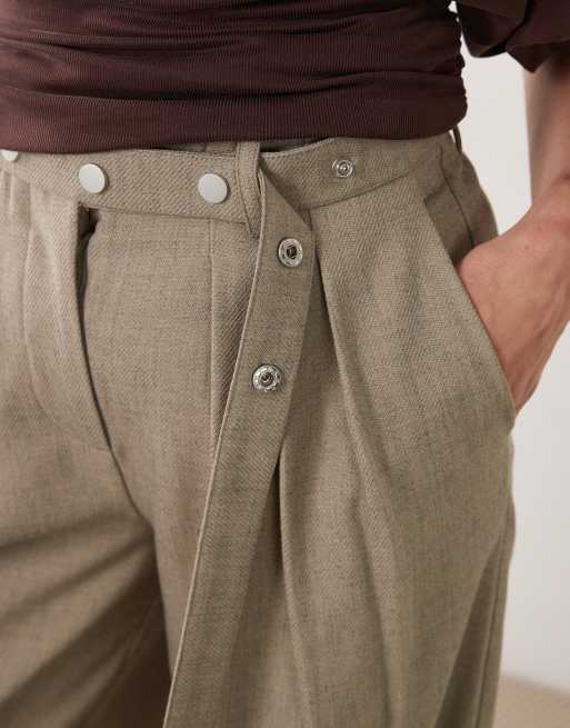 4th & Reckless tailored belted pleat front wide leg trousers in light grey marl, 5 of 5