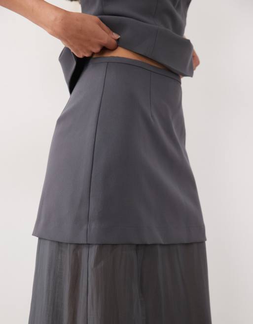 4th & Reckless tailored chiffon hem side split detail maxi skirt in grey (part of a set), 4 of 5