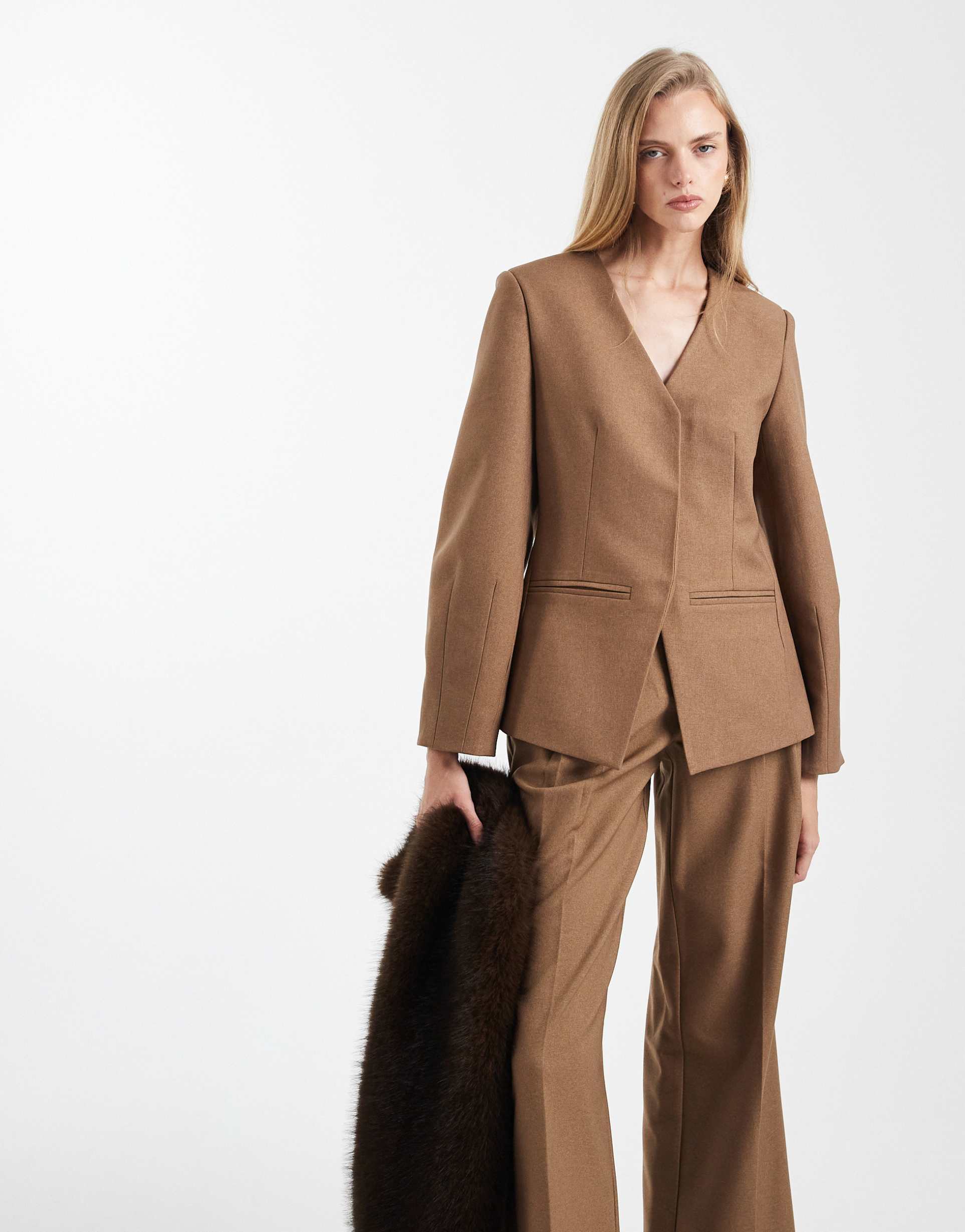 4th & reckless tailored collarless cinched waist cocoon sleeve blazer in camel - part of a set