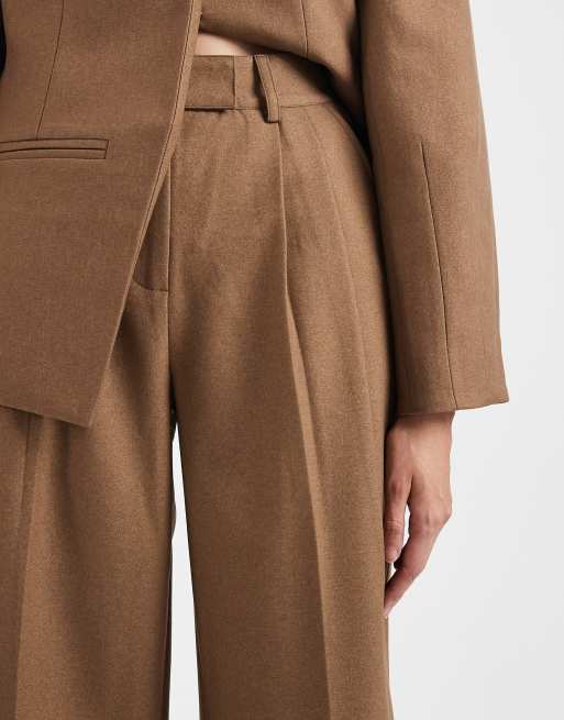 4th & Reckless tailored pleat front detail wide leg pants in camel (Part of a set), 3 of 5