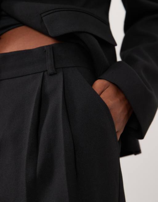 4th & Reckless tailored pleat front straight leg pants in black - part of a set, 4 of 5