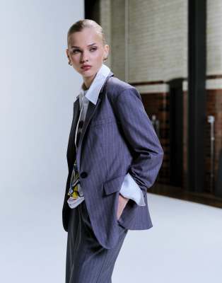 4th & Reckless Tailored Shoulder Pad Detailing Cinched Waist Blazer In Gray