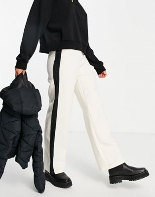 4th & Reckless tailored trouser co-ord in cream and black