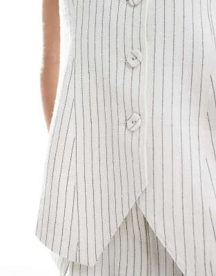 4th & Reckless Tall Tailored Halterneck Button Through Vest In White