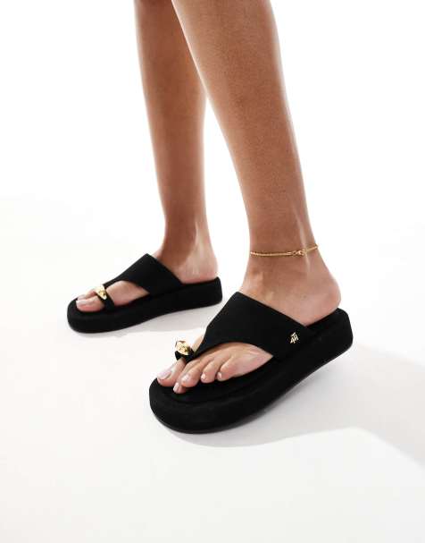 4th & Reckless - Teensandalen met plateauzool en gouden detail in zwart - view 1