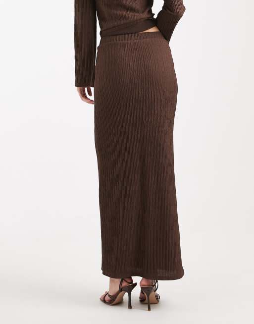 4th & Reckless textured rib high waisted maxi skirt in chocolate (part of a set), 4 of 5