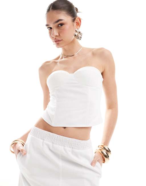 4th & Reckless - Top a corsetto a fascia effetto lino bianco con scollo a cuore in coordinato