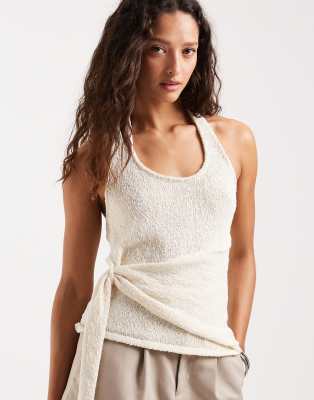 Top dos nu drapé en maille texturée à encolure dégagée - Crème-Blanc 42