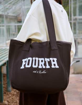 4th & Reckless - Tragetasche in Schokobraun mit „Fourth"-Logo-Brown