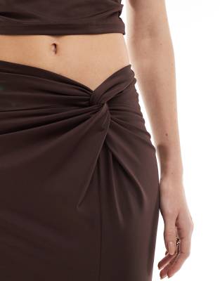 4th & Reckless twist detail thigh split maxi skirt in brown - part of a set  | ASOS