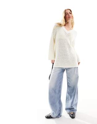 v neck lightweight open knit sweater in cream-White