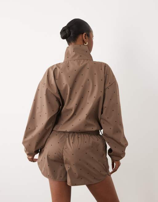 4th & Reckless - Veste d'ensemble en nylon à col cheminée - Chocolat à pois, 4 de 4
