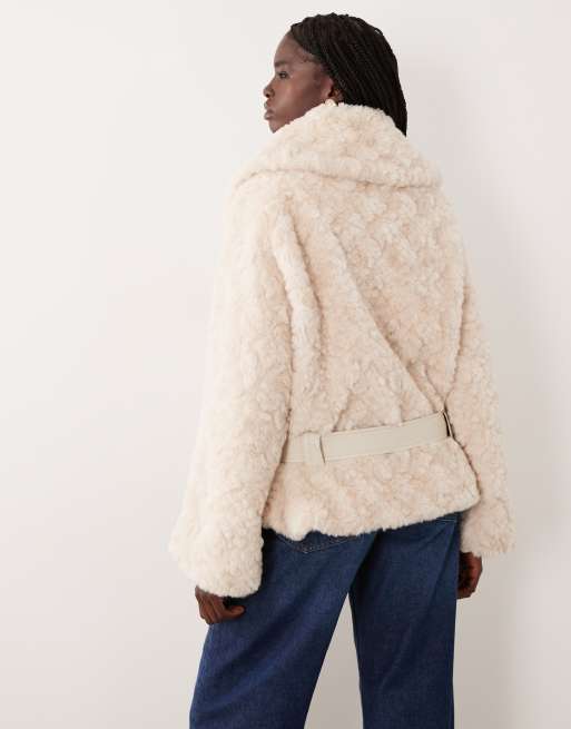 4th & Reckless veste oversize à col effet peau de mouton avec lien à nouer, crème, 3 de 4