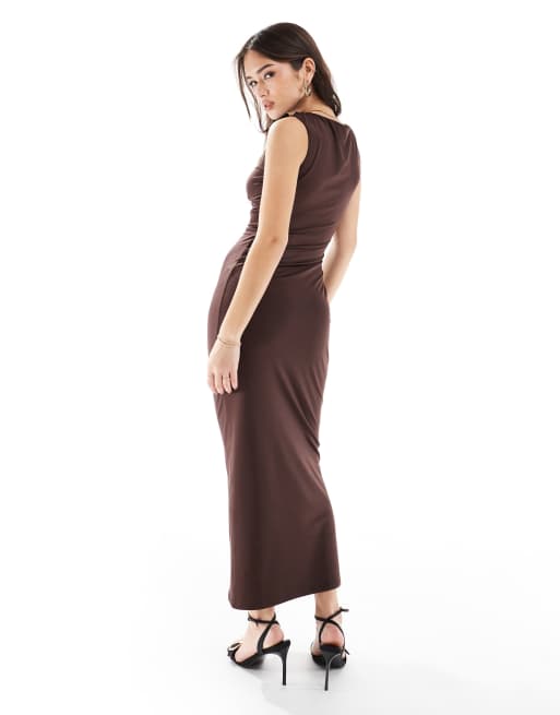 4th & Reckless - Vestito lungo senza maniche arricciato color cioccolato con scollo a barchetta, 2 di 4