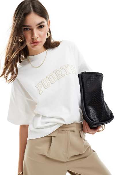 4th & Reckless – Vit t-shirt i oversize med virkad logga - view 1
