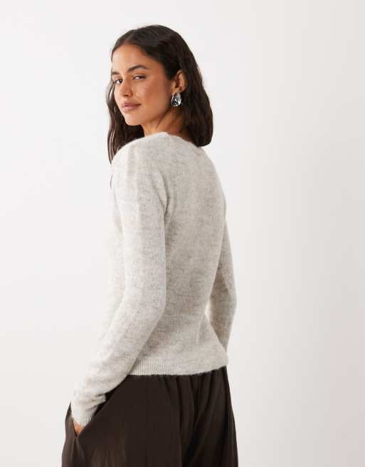 4th & Reckless wool-blend shoulder pad knitted long sleeve top in ivory, 4 of 4