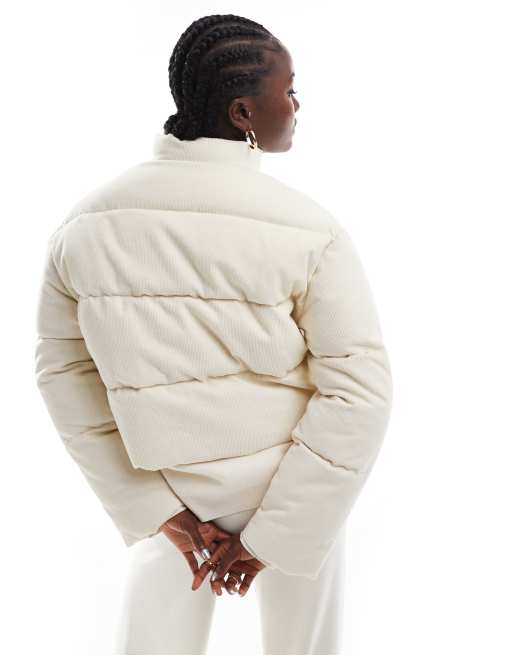 4th & Reckless x Felicia Wedin – Arna – Wattierte Cord-Jacke in Creme , 4 von 4