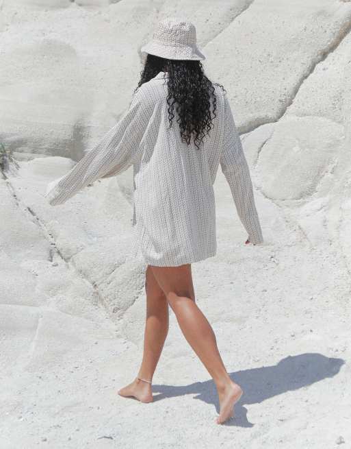 4th & Reckless x Loz Vassallo - Alice - Linnen strandshort met print in crème en wit, deel van co-ord set, 2 van 4