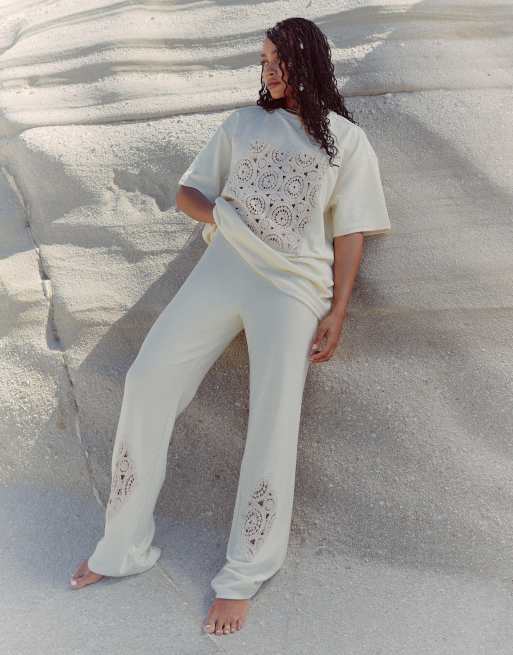 4th & Reckless x Loz Vassallo - Lee - Pantaloni da spiaggia all'uncinetto color crema in coordinato