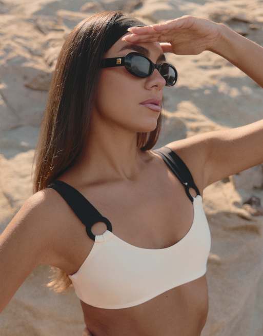 4th & Reckless x Luana Barron – Bikinioberteil in Cremeweiß mit farblich abgesetzten Trägern