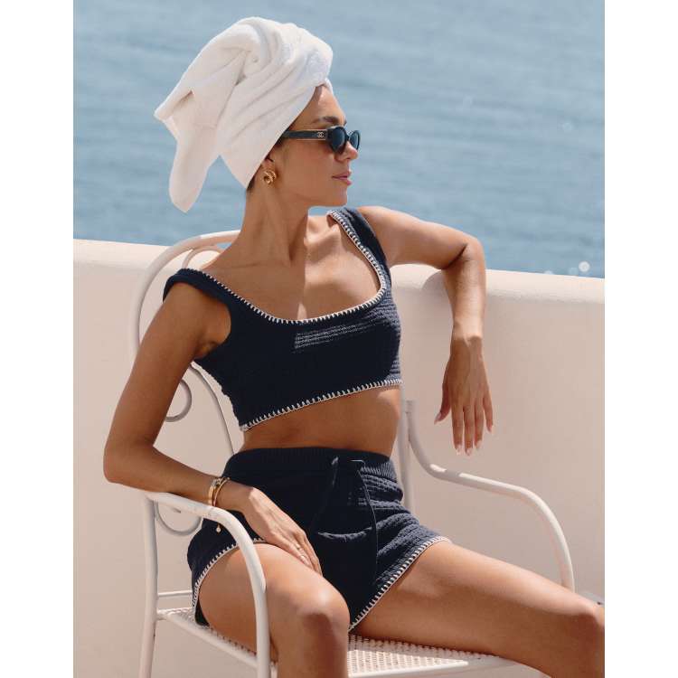 206198293-1-navy?$n_750w$&wid=