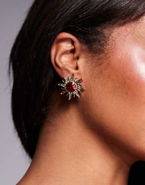 8 Other Reasons – 18 Karat vergoldete Ohrstecker in Sonnenform mit rotem Stein - view 1