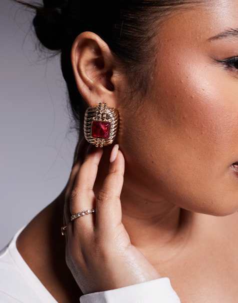 8 Other Reasons vintage inspired stud earrings in gold - view 1