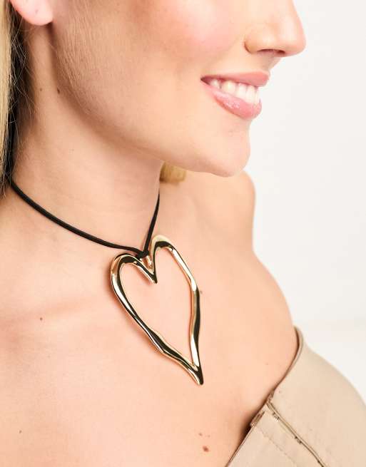 Paparazzi gold store heart necklace