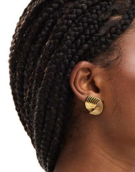 8 Other Reasons - Boucles d'oreilles texturées en acier inoxydable plaqué or 18 carats , 2 de 4
