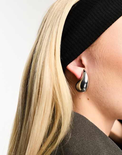 8 Other Reasons x Millie Hannah - Boucles d'oreilles dômes gouttes d'eau en plaqué rhodium