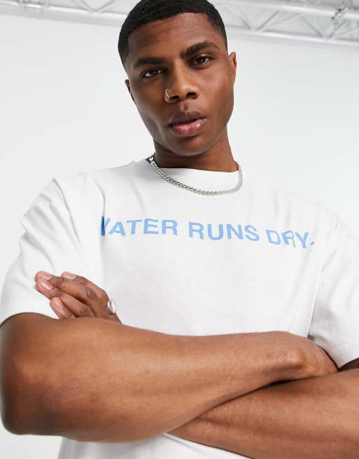 9N1M SENSE – Biały T-shirt z napisem „Water runs dry”, 4 z 4