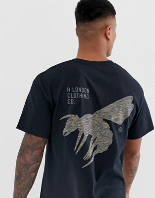 A London – T-shirt i oversize-modell med kamouflagemönstrat getingtryck på ryggen-Svart
