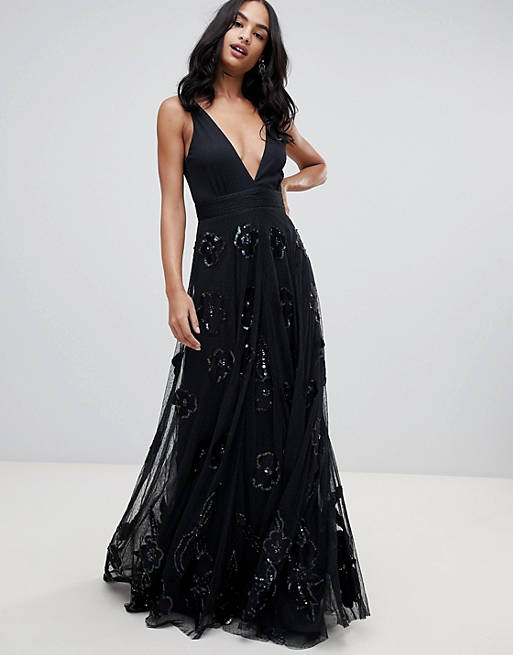 A Star Is Born prom maxi dress with plunge front in black