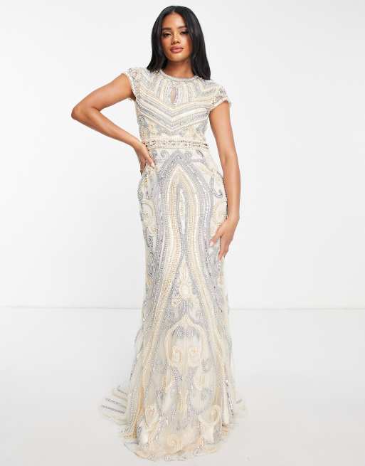A Star Is Born – Traditionell verziertes Maxikleid in Creme