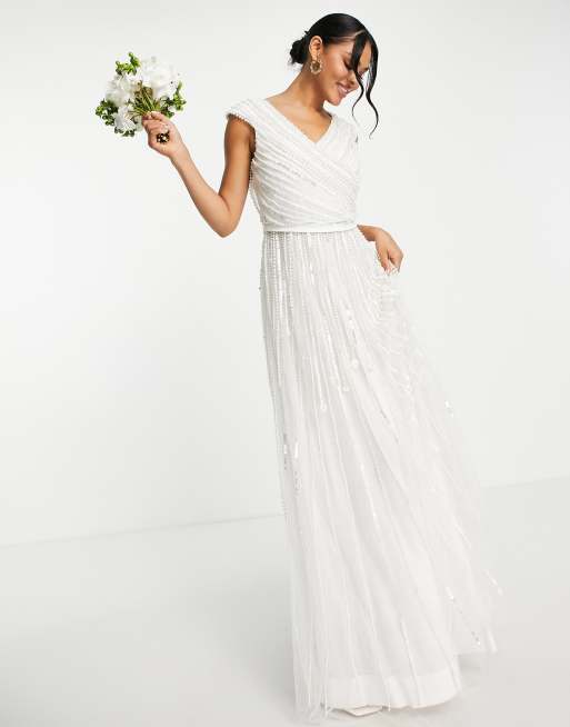 A Star Is Born - Vestito lungo da sposa bianco con perline decorative e scollo a V