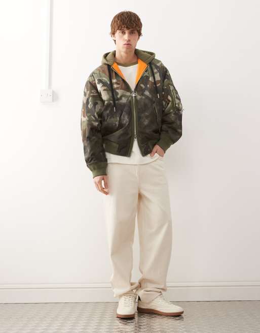 Aape by A Bathing Ape – Bomberjacke aus schwerem Material mit dunklem Military-Muster und Kapuze, 2 von 5