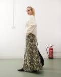 [AAPE BY A BATHING APE®] Aape By A Bathing Ape camo maxi skirt-Green 8 Khaki