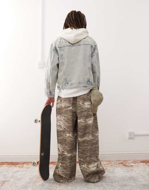 Aape by A Bathing Ape denim hooded jacket and back emboridery in light blue , 4 of 4