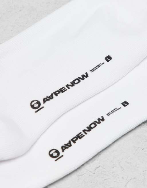 AAPE By A Bathing Ape – Gestreifte Socken in Weiß mit Logo, 2 von 3