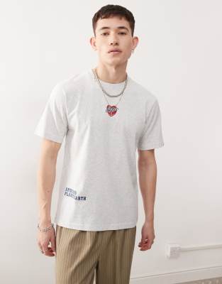 Aape By A Bathing Ape Heart Back Print Logo T-shirt
