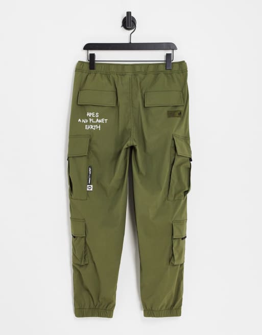 AAPE BY A BATHING APE® – Hose in Khaki mit mehreren Cargo-Taschen, 2 von 4