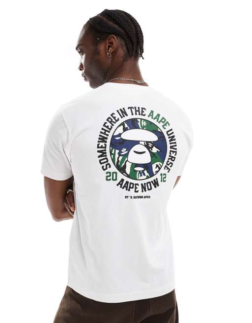 Aape By A Bathing Ape - Hvid T-shirt med logo og camouflageprint på ryggen
