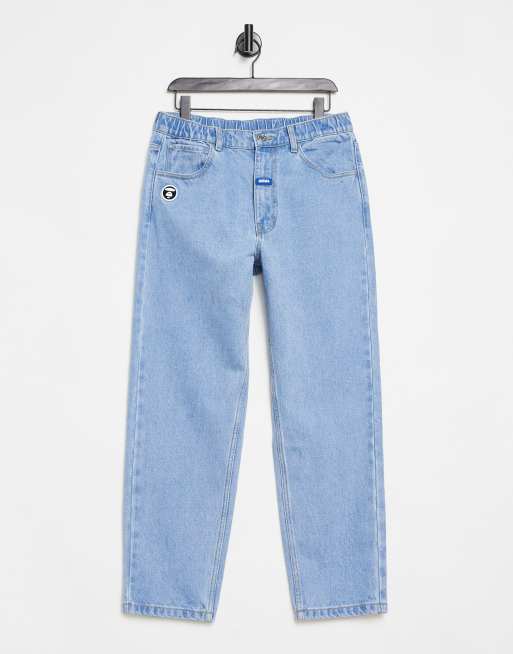 AAPE BY A BATHING APE® – Jeans in verwaschenem Blau | ASOS