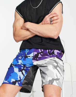 AAPE By A Bathing Ape – Kolorowe szorty dresowe we wzór moro