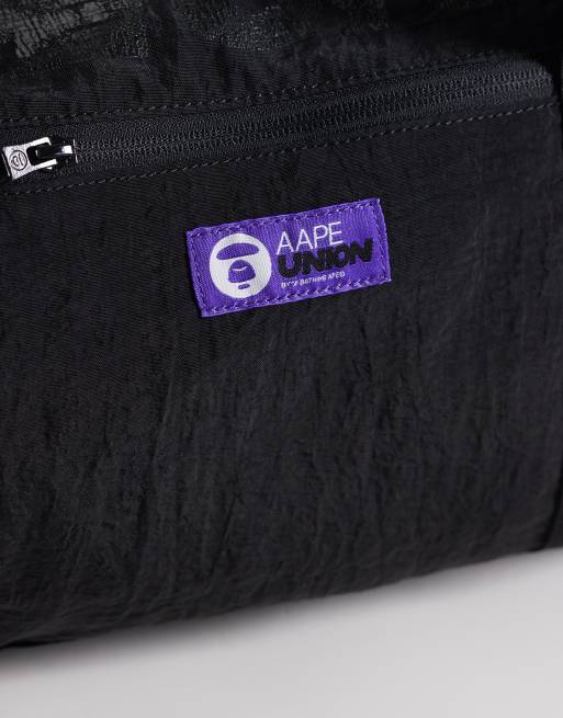Aape by A Bathing Ape logo duffle bag in black , 3 of 4