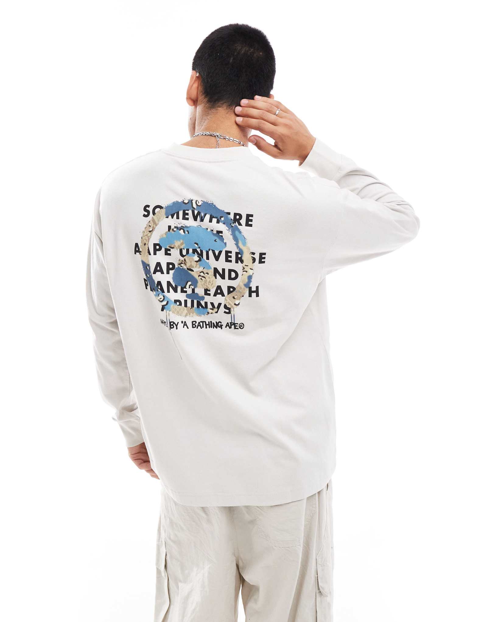 Футболка с длинным рукавом и принтом на спине с логотипом Aape By A Bathing Ape бежевого цвета